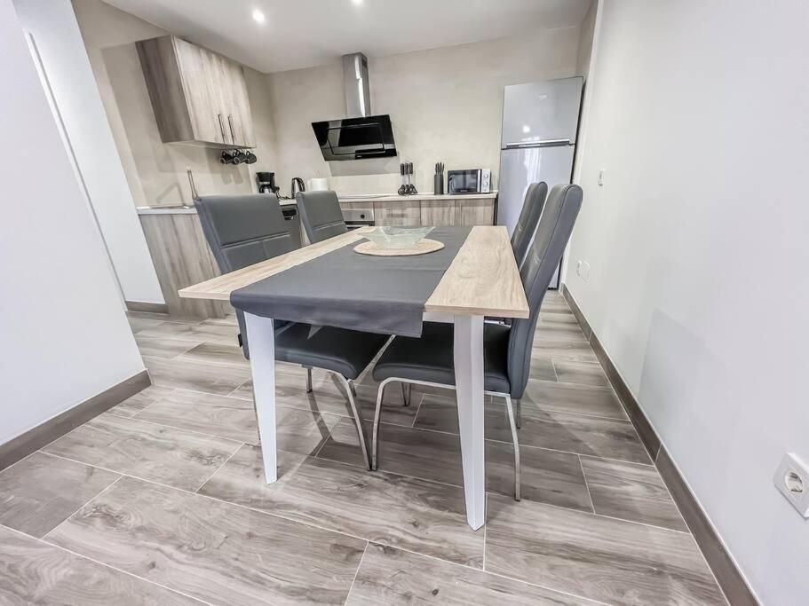 Modern 2 Bed Apartment With Pool In Frigiliana Buitenkant foto